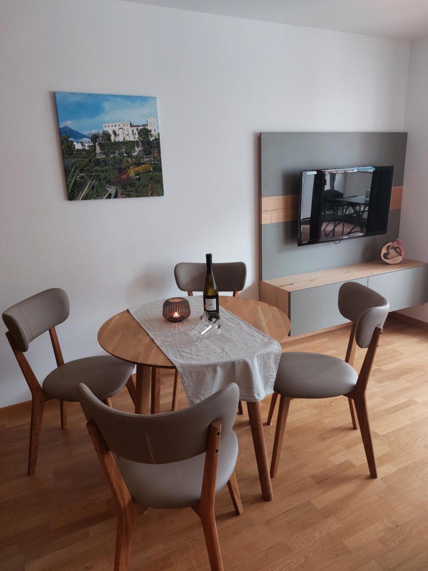 2.Heimat Apartment Шена Екстериор снимка
